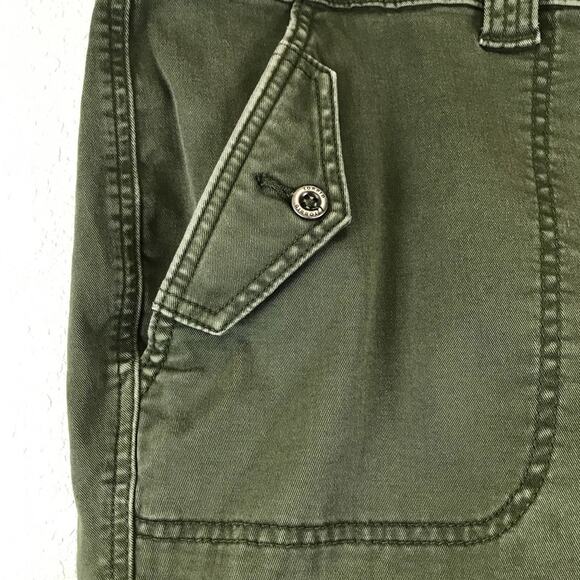 Torrid Military Stretch Twill Mid-Rise Green Shorts Pockets Beach Plus Size 24 - Picture 5 of 10